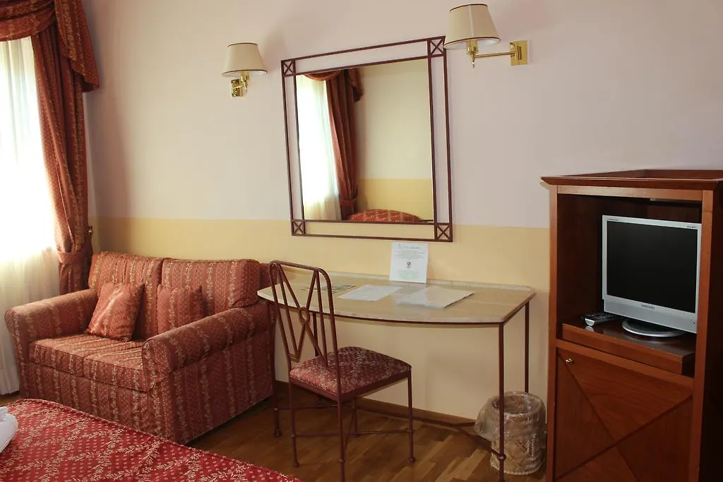 Hotel Semifonte Barberino di Val dʼElsa Italien